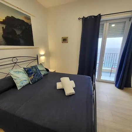 La Bomboniera * 卡普里