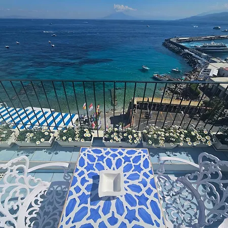 La Bomboniera Apartment Capri